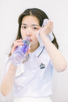 湿濡的女人在线